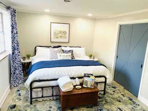 Luxury:Hot Tub,Movie/Game Room,King Bed,Coffee Bar - Image 2