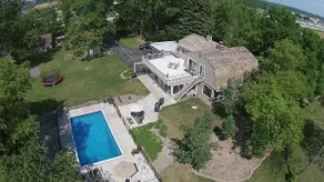 7 1/2 Acre Estate,  Awesome Farm House with Heated Pool, Hot tub, Fishing Pond - Image 4