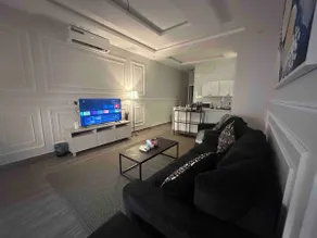 Private apartment in a prime location before the Boulevard, Al-Miaa Road - Image 2