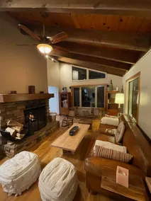 Large Comfy Family Mountain Chalet - Image 4