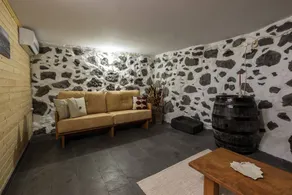 Casa Vulcano, Jacuzzi, Swimming pool - Image 3