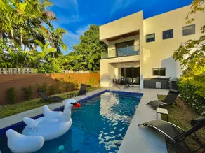 Botanical Oasis Home with 2 Pools - Image 2