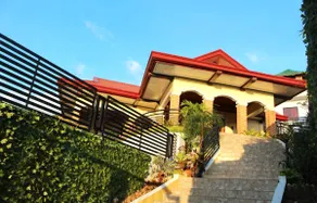 Twinhouse - Image 3
