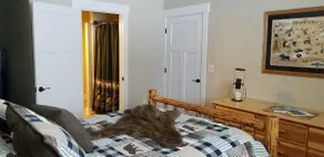 One Bedroom Daylight Basement Apartment - Image 3