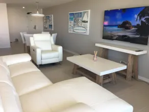 NOUVEAU Comfy 2B2B haut de gamme, vue sur l'océan à 250 m de la plage de Buddina, boutiques, cafés, cinéma - Image 5