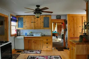 Aweigh Downeast Lodge and Cabins - Image 5