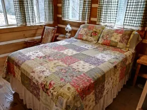 Enchanted Escape Mtn cottage/quaint farm/breakfast - Image 4