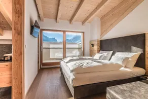Bellavista Apartment - Image 3