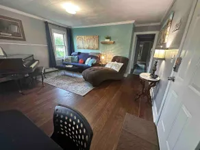 Charming, Cozy, Riverfront Retreat! - Image 5