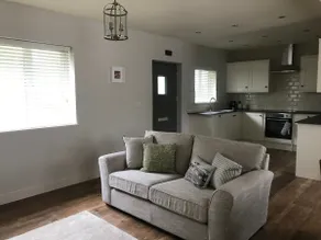 #3 - Newly renovated house, 3 min walk from town - Image 3