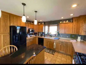 Missouri River Farm Island View Home w/ patio - Image 5