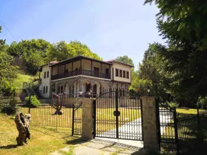 Authentic Macedonian Villa w/ Pindos Sunset Views - Image 4