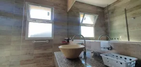 Apartment surrounded by hills with heated pool - Image 5