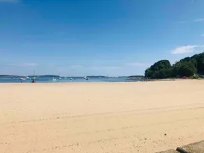 5Mins to Beach @ LARGE 3br Apt - Image 3