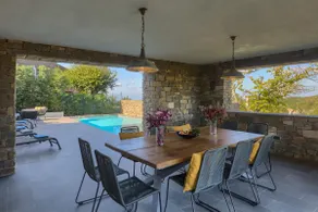 Exceptional 5 Star villa with breathtaking views, Sauna and fitness studio - Image 4