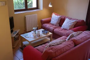 Maison de village traditionnelle asturienne dans un endroit tranquille - Image 4