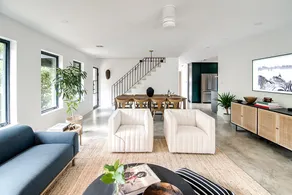Njem Haus: Inspirational and Fun, with Pool - Image 4