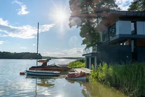Beautiful lake Villa surrounded by the forest. - Image 3