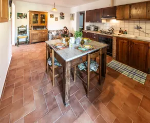 Casa Nuova / Anne & Pino's Farmhouse - Image 3