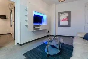 Modern Apartment in the Salamanca District - Image 4