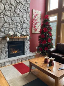 Luxurious 5 Bedroom 6 bath Chalet in Humber Valley - Image 2