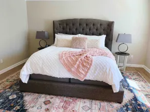 NEW Clean and Cozy Home + Hot tub - Image 2