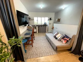 City's Best Rated Townhouse with Garage and Air-Conditioning - Image 2