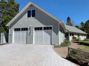 Lake Superior-beautiful 3 bedroom home! - Image 2
