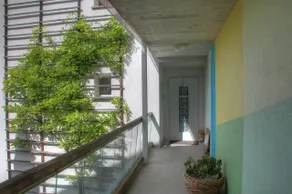Entire property with beautiful views - Image 2