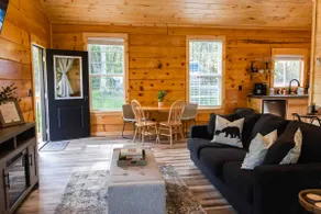 NEW! COZY 4 Guest Cabin in Damascus! PET FRIENDLY! - Image 3