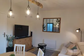 Charming wooden accommodation, roof terrace, near golf. - Image 4
