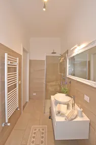 LE PETIT BONHEUR - Image 5