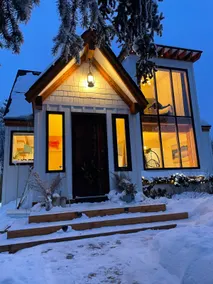 theCABIN - Riverfront - In the heart of the City - Image 3