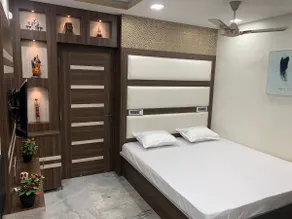 Modern Unique Studio Apartment in Central Kolkata - Image 2