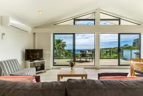 Villa Rosa at Palm Beach by Waiheke Unlimited - Image 2