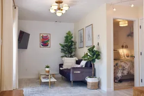 Stunning Gem in the Heart of Asheville - Image 2