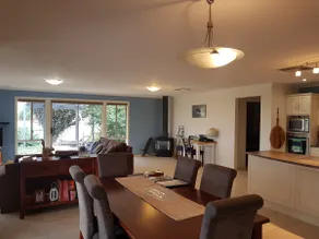 Stunning pet friendly Carrickalinga beach home - Image 4