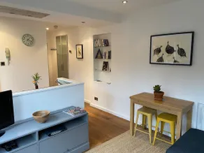Garden Flat - Mount Tabor House, Perth. - Image 3