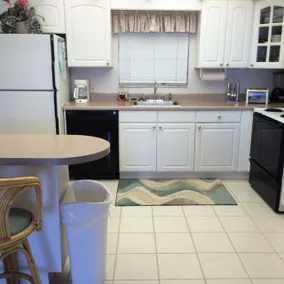 Oceanfront condo in the keys - Image 4