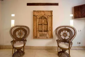 AMAZING 5 BD HOUSE IN OLD TOWN - Image 3