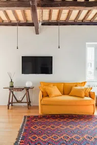 Apartment with stunning rooftop views in the historic Borgo Pio district - Image 5