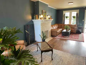 Quaint Bethlehem townhouse - Image 2