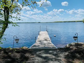 Waterfront| Fire pit| Deck|Kayaks - Image 4