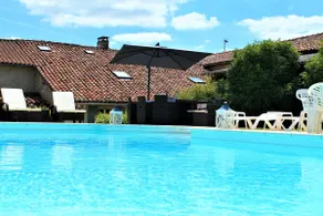 Beautiful 16th Century Farmhouse with amazing views and private heated pool! - Image 3