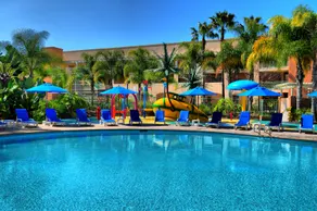 Grand Pacific Palisades Resort - Image 5