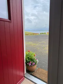 Fuchsia Cottage quaint rural seaside escape - Image 3