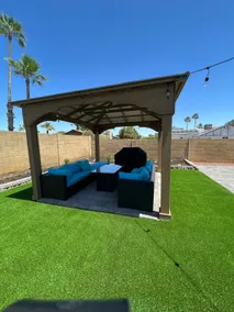 Desert Rose, 2 King beds, 1 queen - Image 2