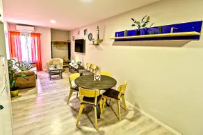 Plaza Noria Apartments with Balconies - Image 3