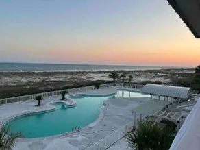 Sea the Surf Beachfront GetAway! - Image 2