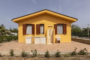 Independent Villa1 near the sea, 10 km from Cefalù - Image 4